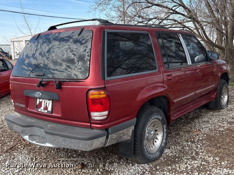 image for item FG2849 1998 Ford Explorer SUV