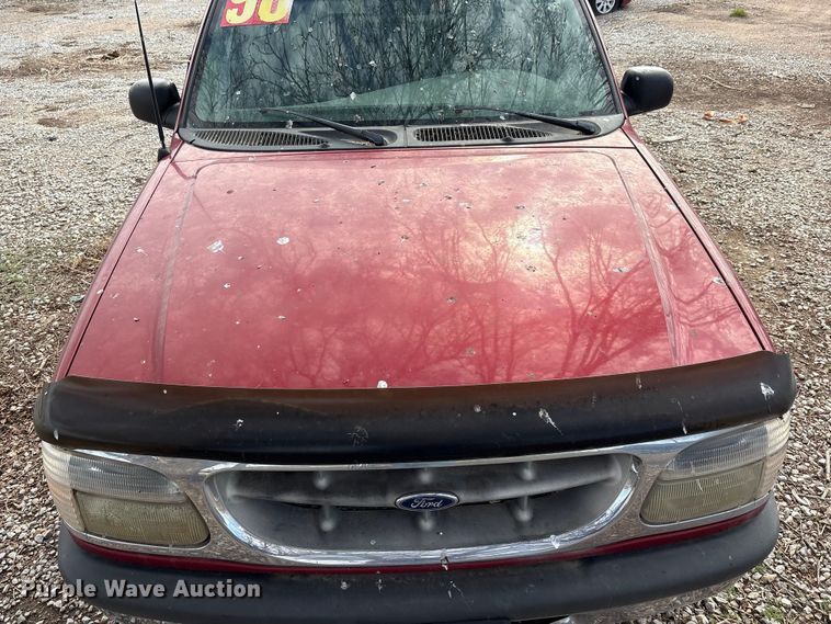 image for item FG2849 1998 Ford Explorer SUV