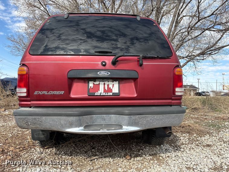 image for item FG2849 1998 Ford Explorer SUV