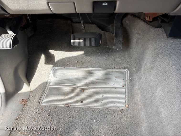 image for item FG2849 1998 Ford Explorer SUV