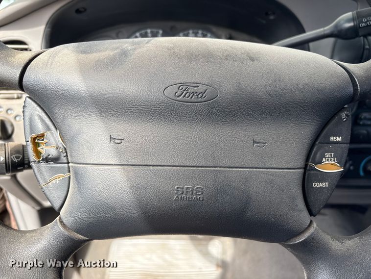 image for item FG2849 1998 Ford Explorer SUV