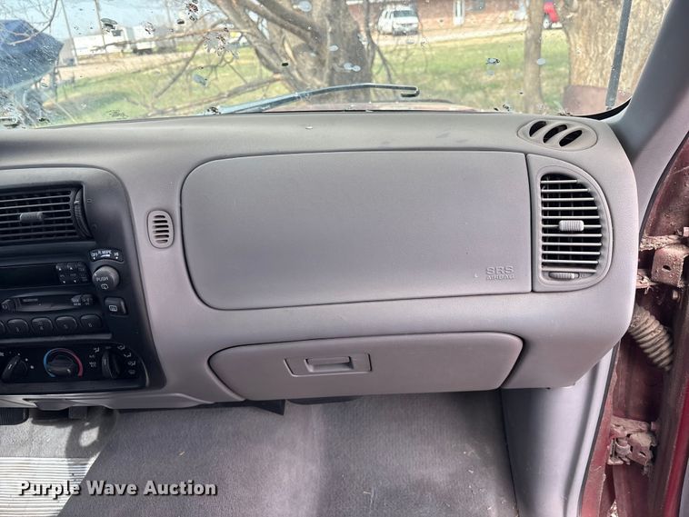 image for item FG2849 1998 Ford Explorer SUV
