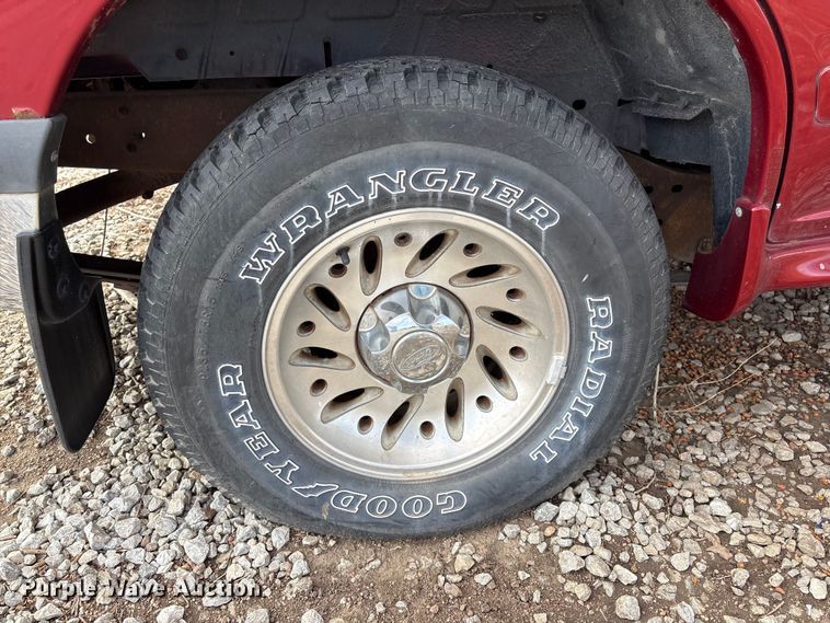 image for item FG2849 1998 Ford Explorer SUV