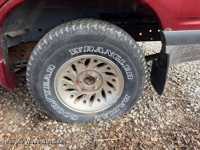 image for item FG2849 1998 Ford Explorer SUV
