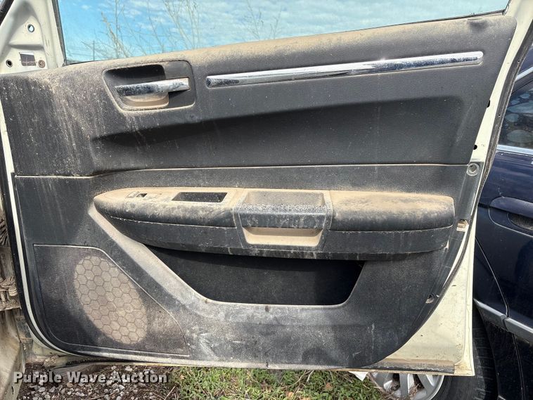 image for item FG2850 2010 Chrysler 300 