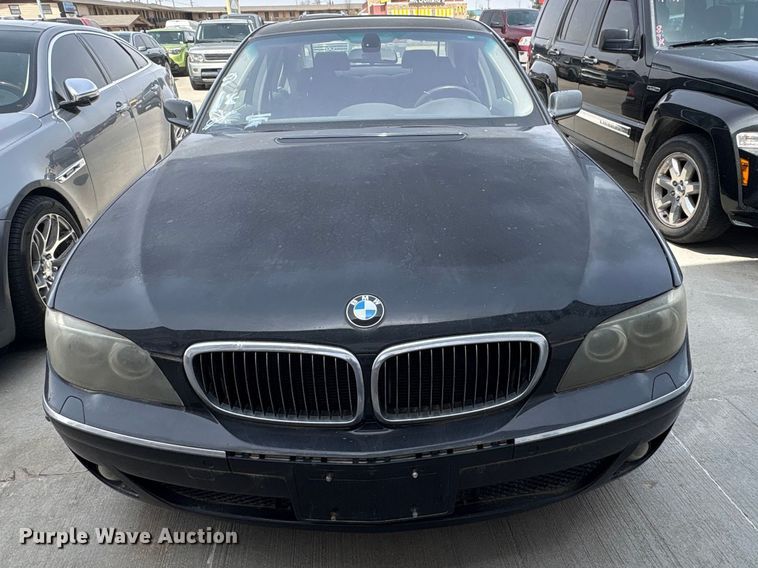 image for item FG2851 2006 BMW 750i 