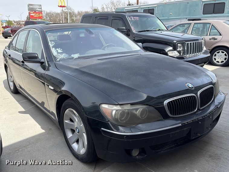image for item FG2851 2006 BMW 750i 