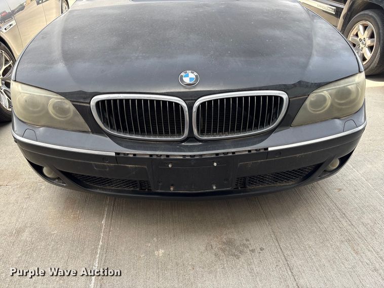 image for item FG2851 2006 BMW 750i 