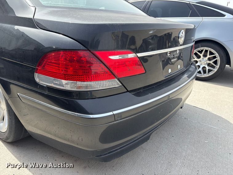 image for item FG2851 2006 BMW 750i 