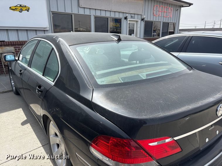 image for item FG2851 2006 BMW 750i 