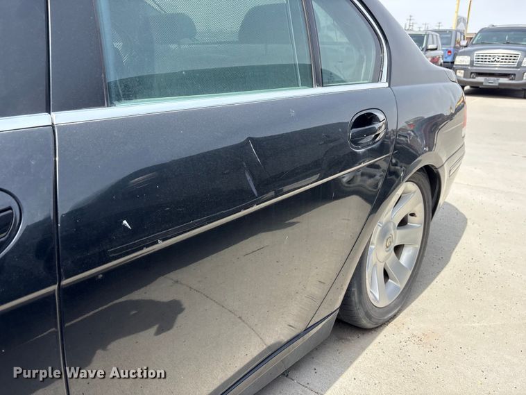 image for item FG2851 2006 BMW 750i 
