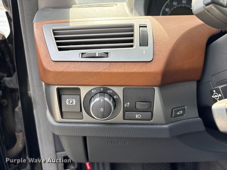 image for item FG2851 2006 BMW 750i 