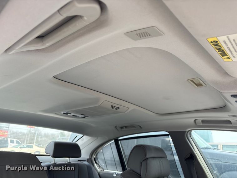 image for item FG2851 2006 BMW 750i 