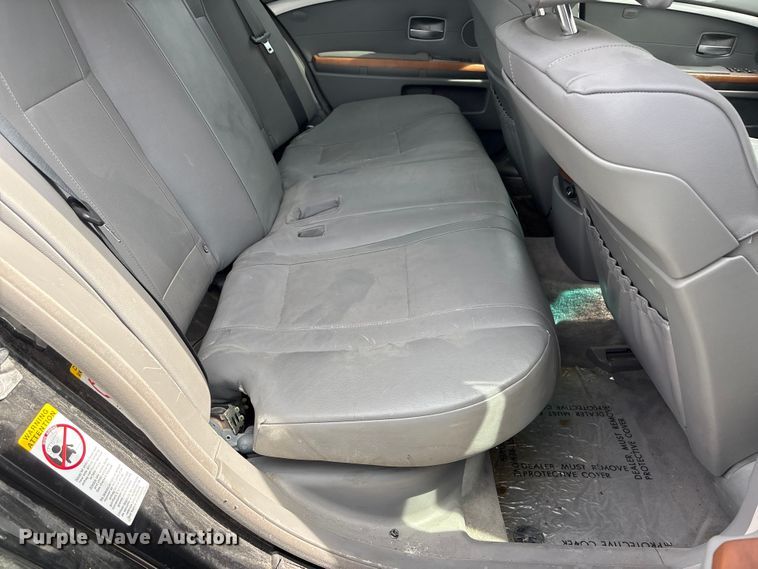 image for item FG2851 2006 BMW 750i 