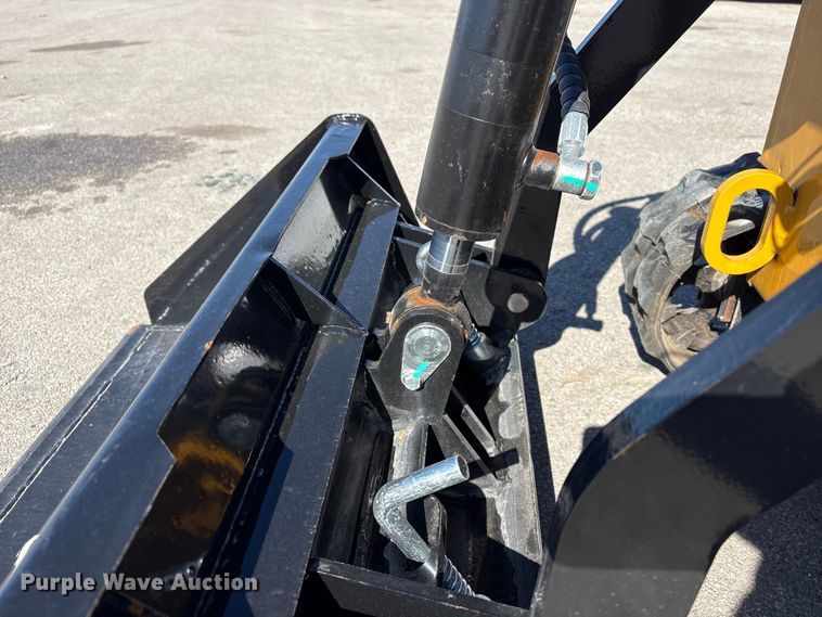 image for item FG2922 2025 AGT MX-MRT14 compact utility loader