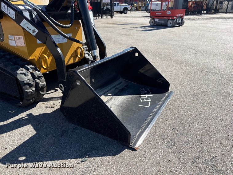 image for item FG2922 2025 AGT MX-MRT14 compact utility loader