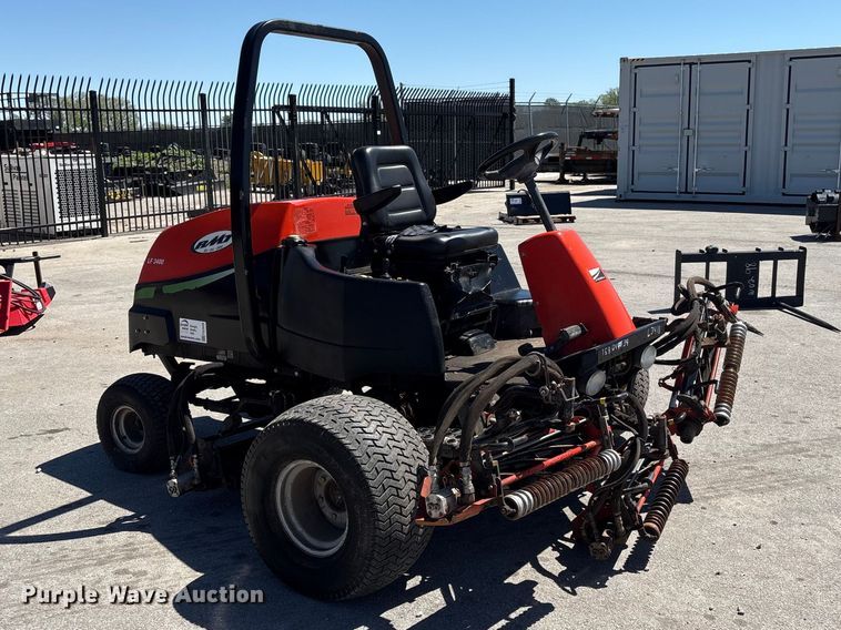image for item FG2926 2005 Jacobsen LF3400 reel mower
