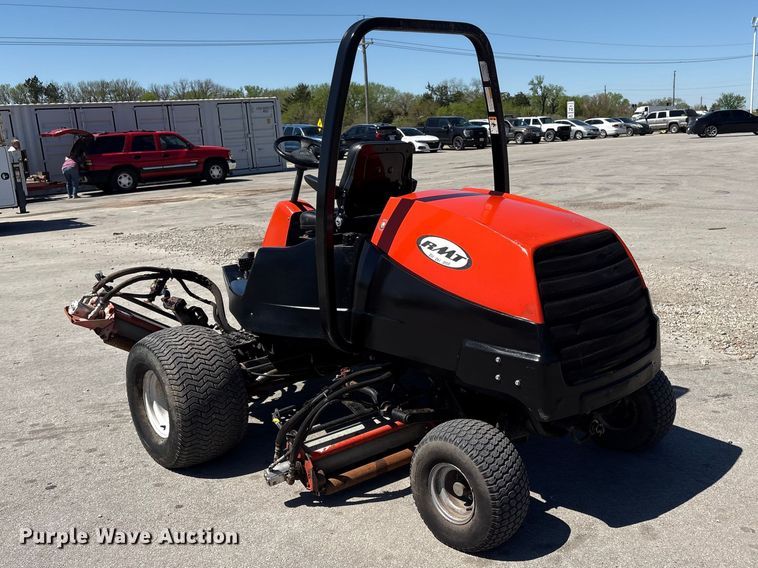 image for item FG2926 2005 Jacobsen LF3400 reel mower