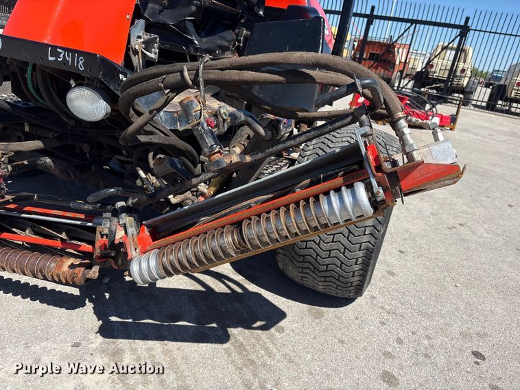 image for item FG2926 2005 Jacobsen LF3400 reel mower