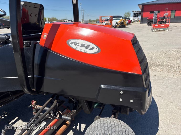 image for item FG2926 2005 Jacobsen LF3400 reel mower