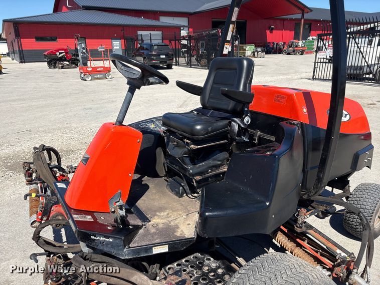 image for item FG2926 2005 Jacobsen LF3400 reel mower