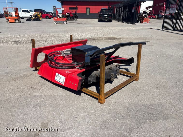 image for item FG2927 2026 Giyi X-DM43 skid steer disc mulcher