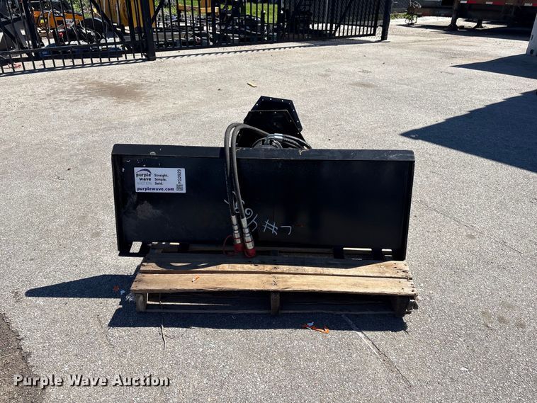 image for item FG2929 Giyi SSW55 skid steer wire winder