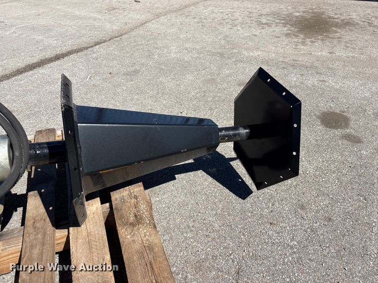 image for item FG2929 Giyi SSW55 skid steer wire winder