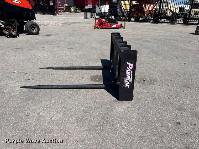 image for item FG2933 PABreak skid steer bale spear