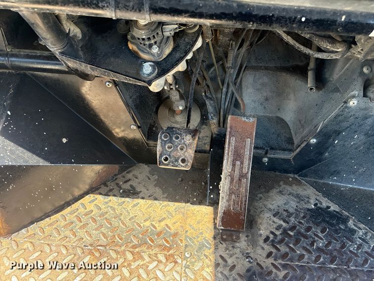 image for item FG2936 2012 Kawasaki MULE 4010 utility vehicle