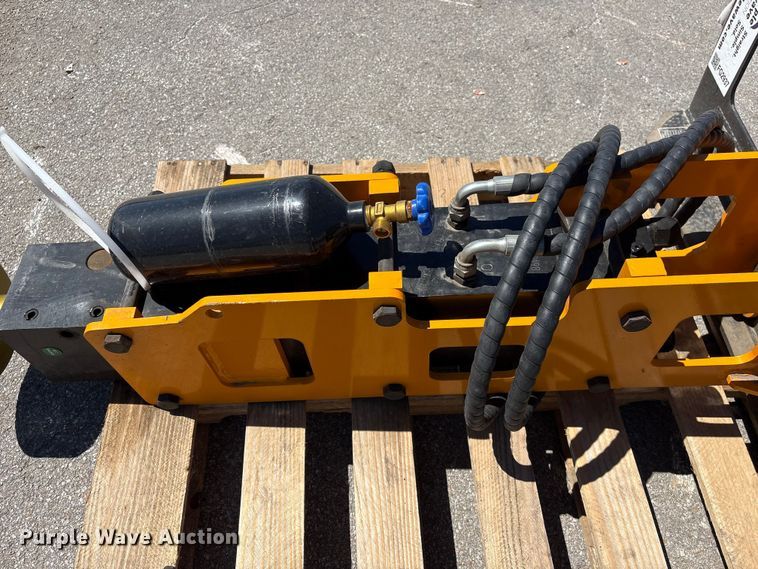 image for item FG2937 2025 Giyi D680 pile hammer