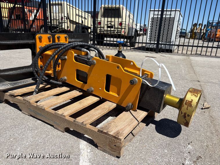 image for item FG2937 2025 Giyi D680 pile hammer