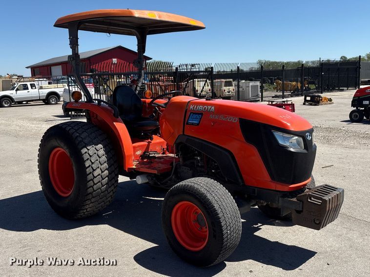 image for item FG2938 2016 Kubota MX5200D MFWD tractor