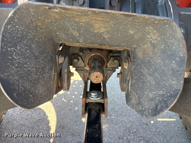 image for item FG2938 2016 Kubota MX5200D MFWD tractor