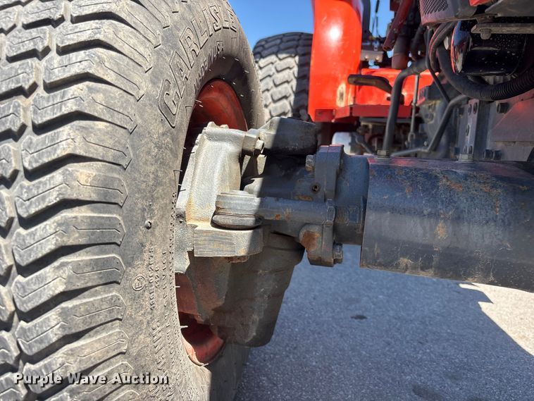 image for item FG2938 2016 Kubota MX5200D MFWD tractor