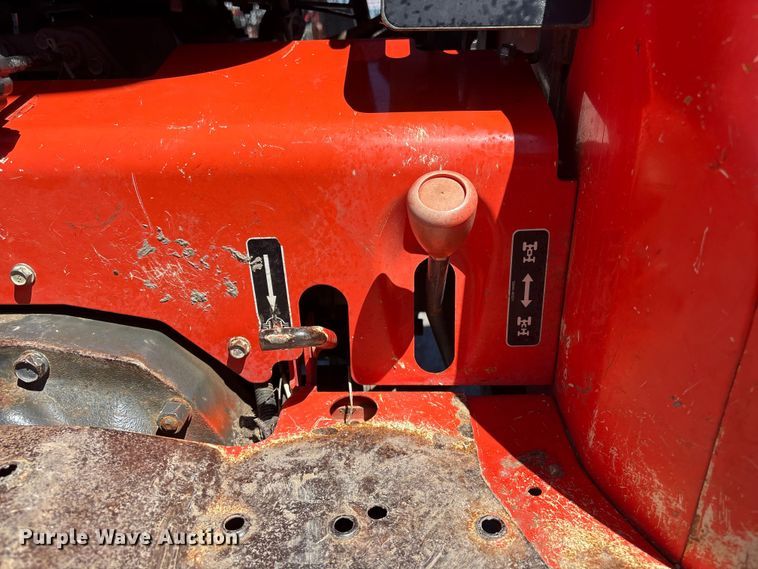 image for item FG2938 2016 Kubota MX5200D MFWD tractor