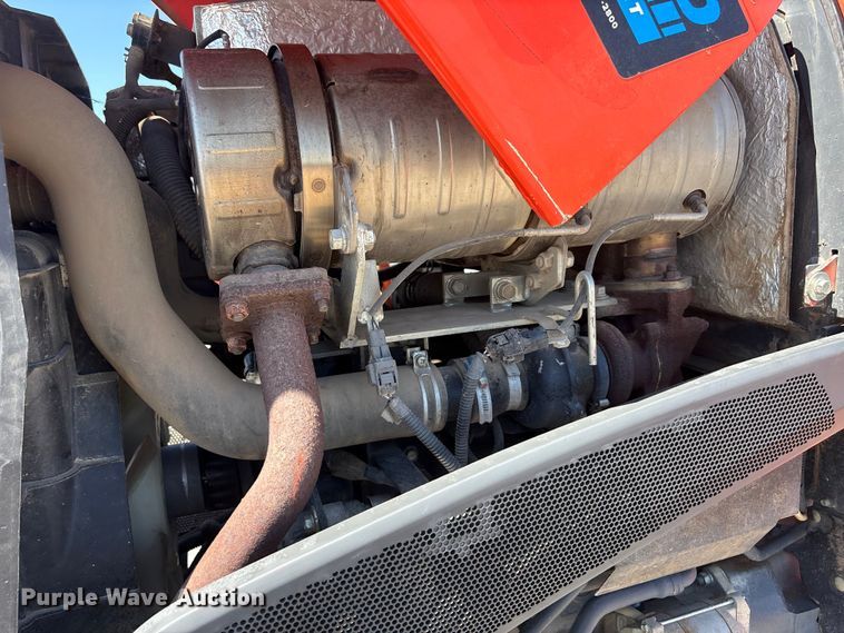 image for item FG2938 2016 Kubota MX5200D MFWD tractor