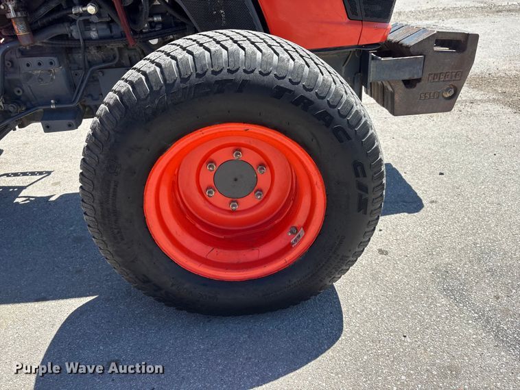 image for item FG2938 2016 Kubota MX5200D MFWD tractor