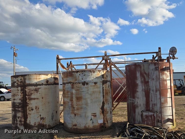 image for item FH6601 (4) tanks