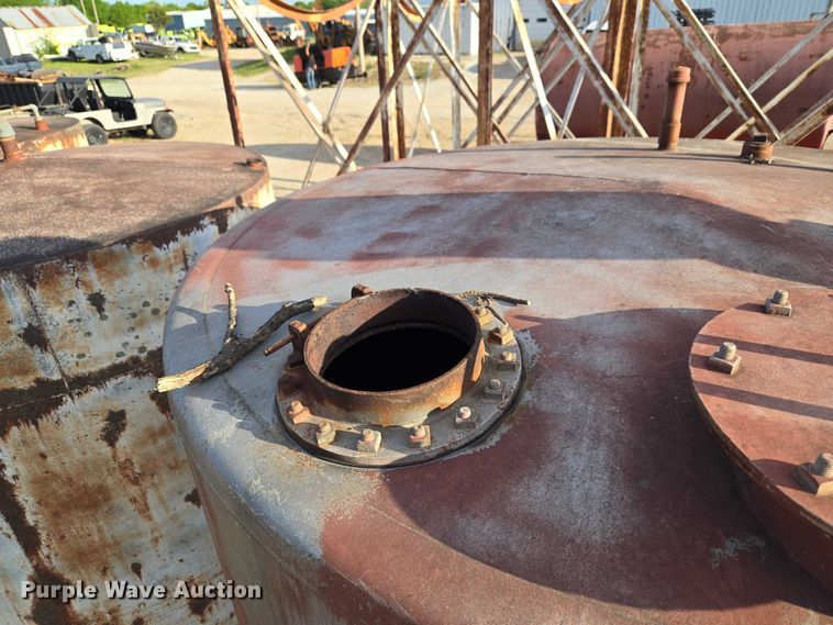 image for item FH6601 (4) tanks