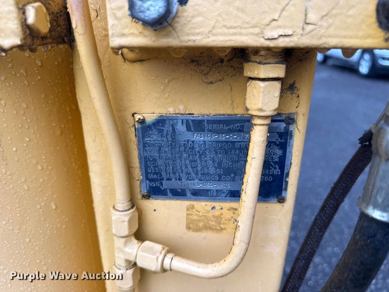 image for item FI0163 Malabar Hydraulics hydraulic jack