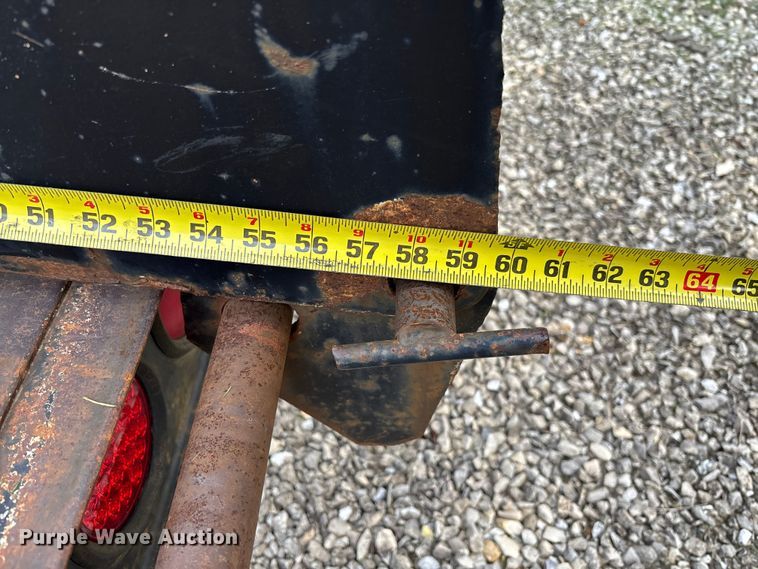 image for item FI1665 2000 Loadmaster equipment trailer