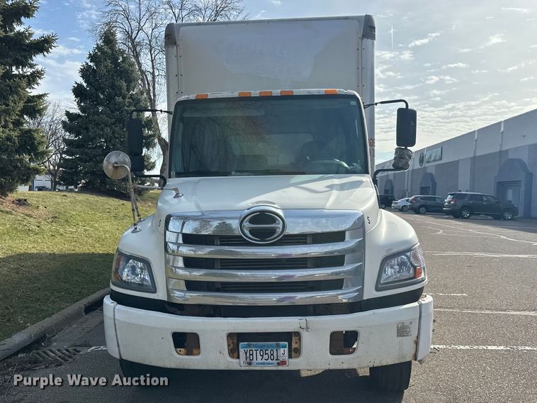 image for item FK0013 2012 Hino 238 box truck