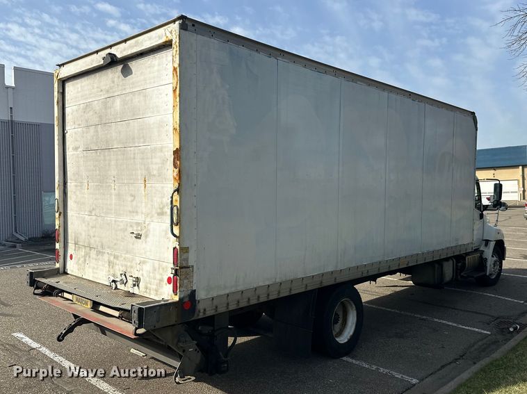 image for item FK0013 2012 Hino 238 box truck