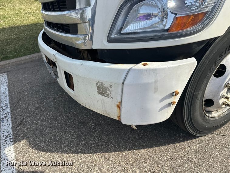 image for item FK0013 2012 Hino 238 box truck