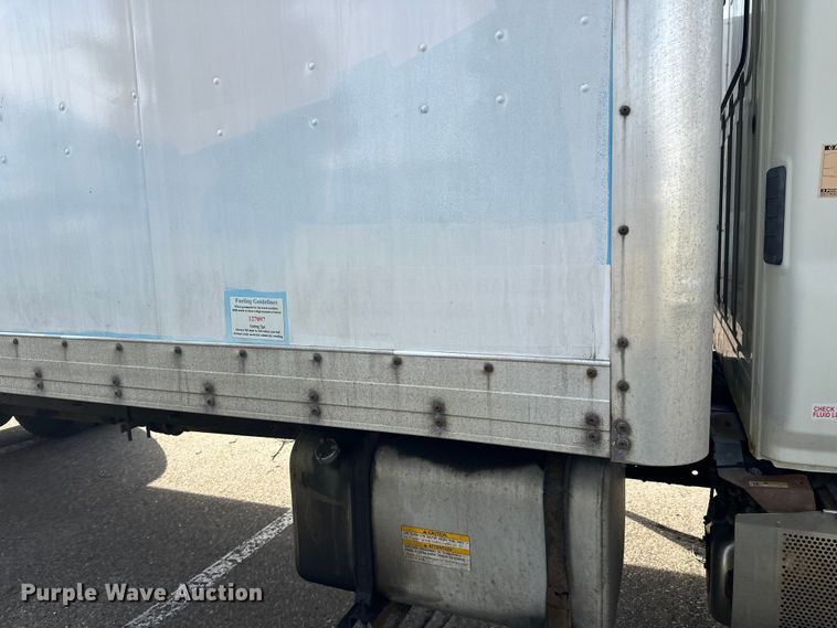 image for item FK0013 2012 Hino 238 box truck