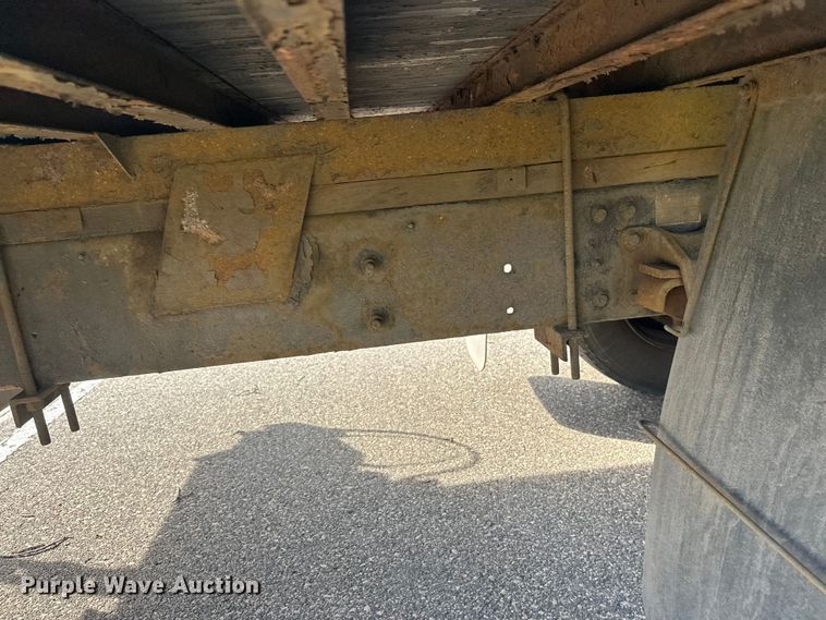 image for item FK0013 2012 Hino 238 box truck