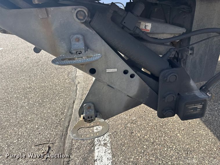 image for item FK0013 2012 Hino 238 box truck