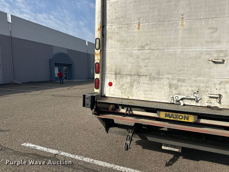 image for item FK0013 2012 Hino 238 box truck