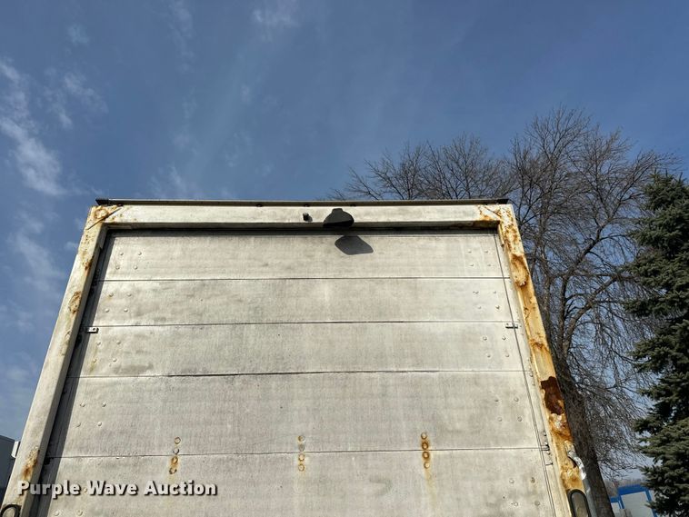 image for item FK0013 2012 Hino 238 box truck